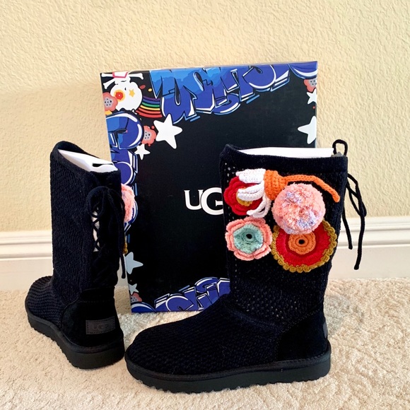UGG Flower & Pompom Crochet Knit Classic Boots - Picture 2 of 8